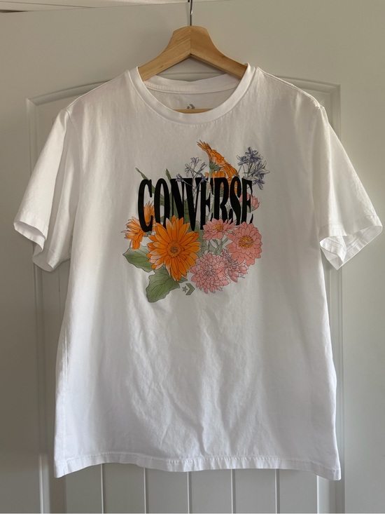 Converse Tops - Converse White Graphic Tee with Orange & Pink Floral Logo Size XL Streetwear